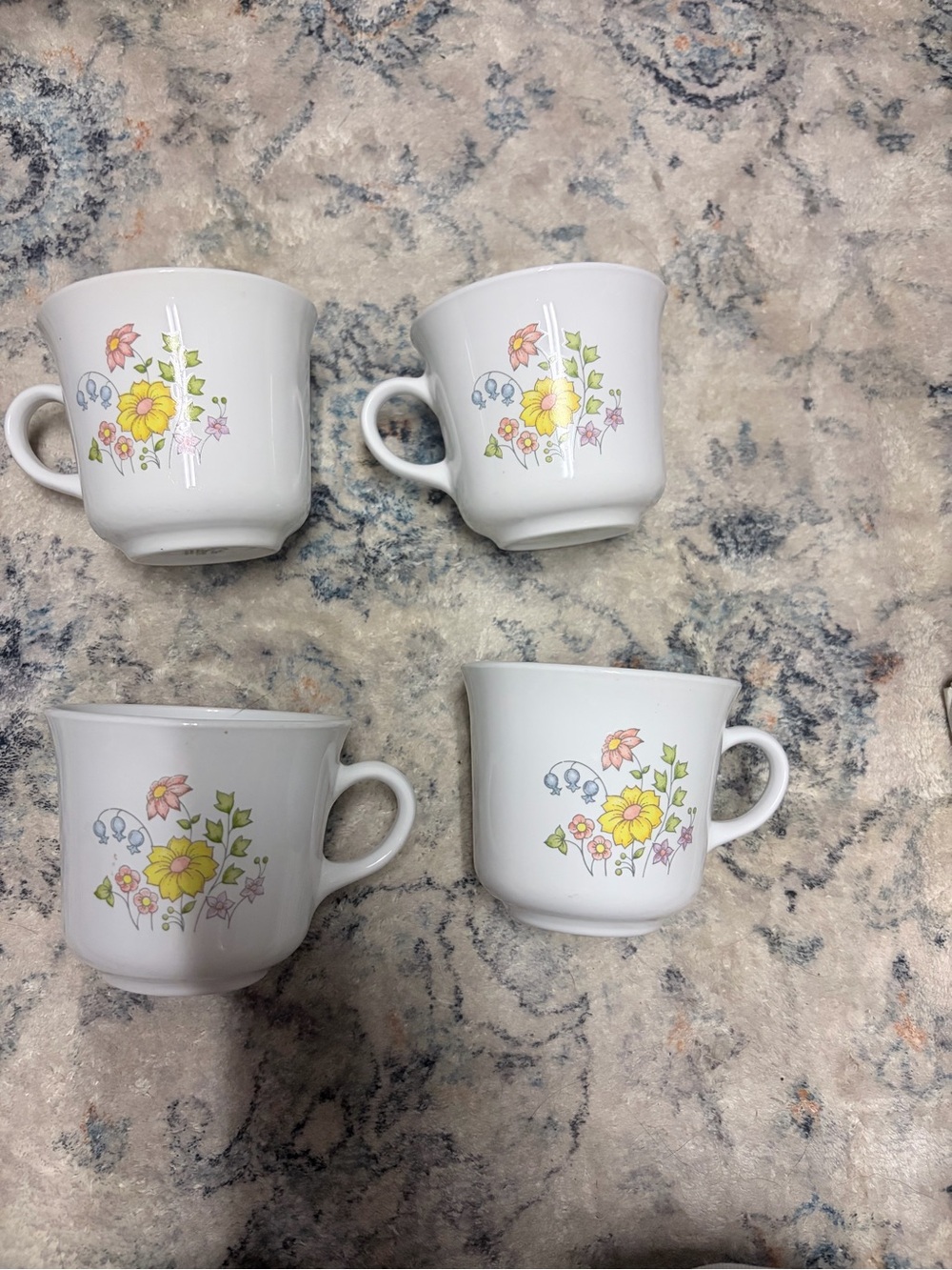 Vintage Corelle Spring Meadow with Yellow and Pink Floral Design - Set of 4